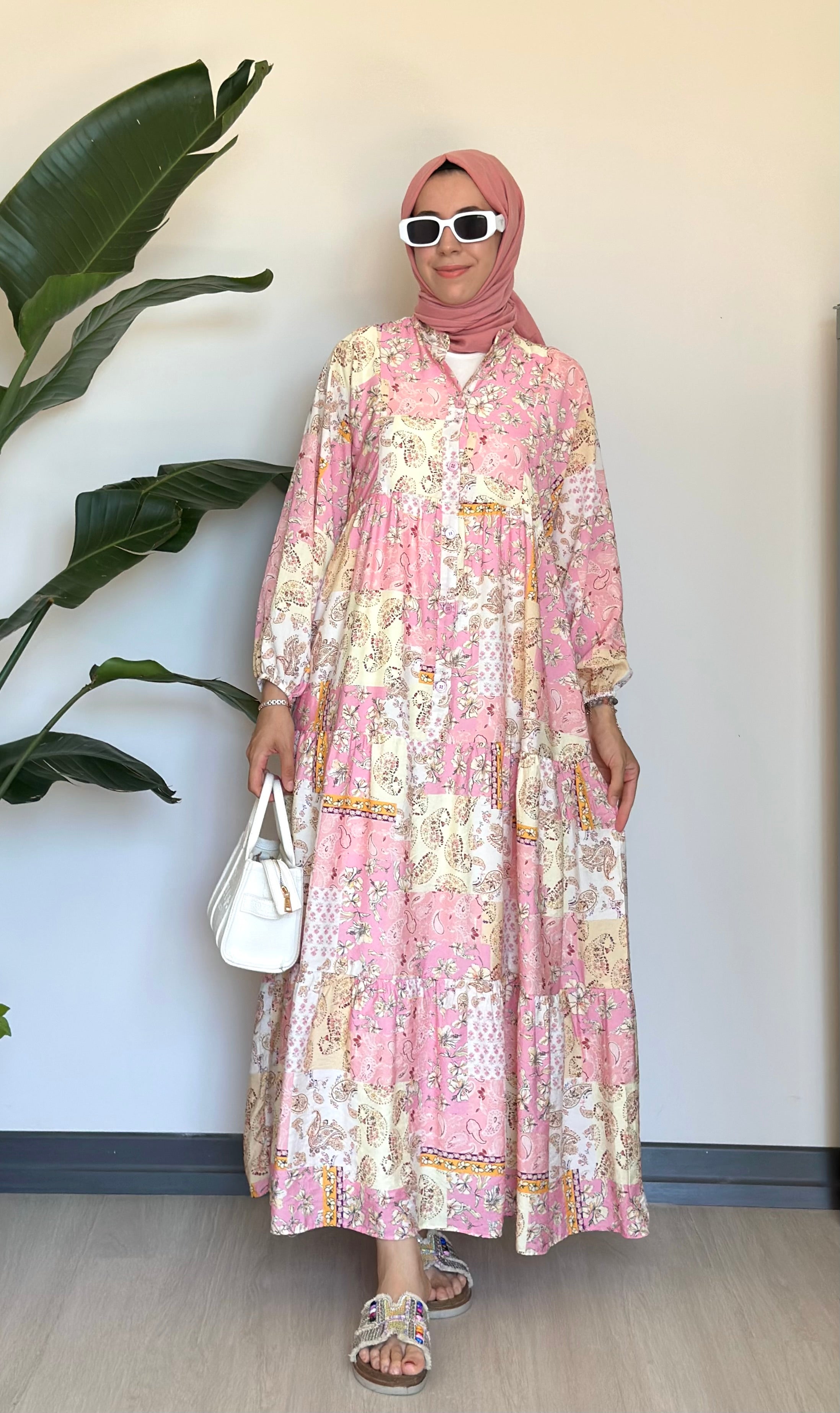 Melis Elbise Pembe