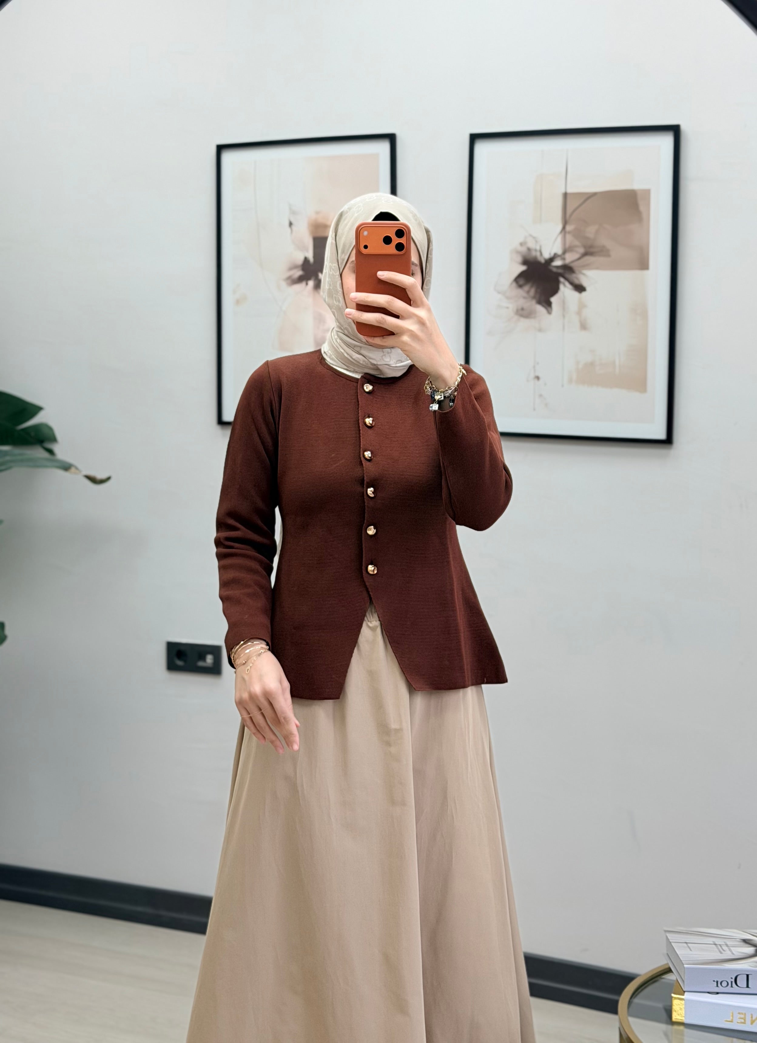 VERONİKA HIRKA KAHVE