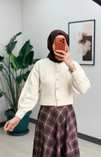MEYRA HIRKA EKRU