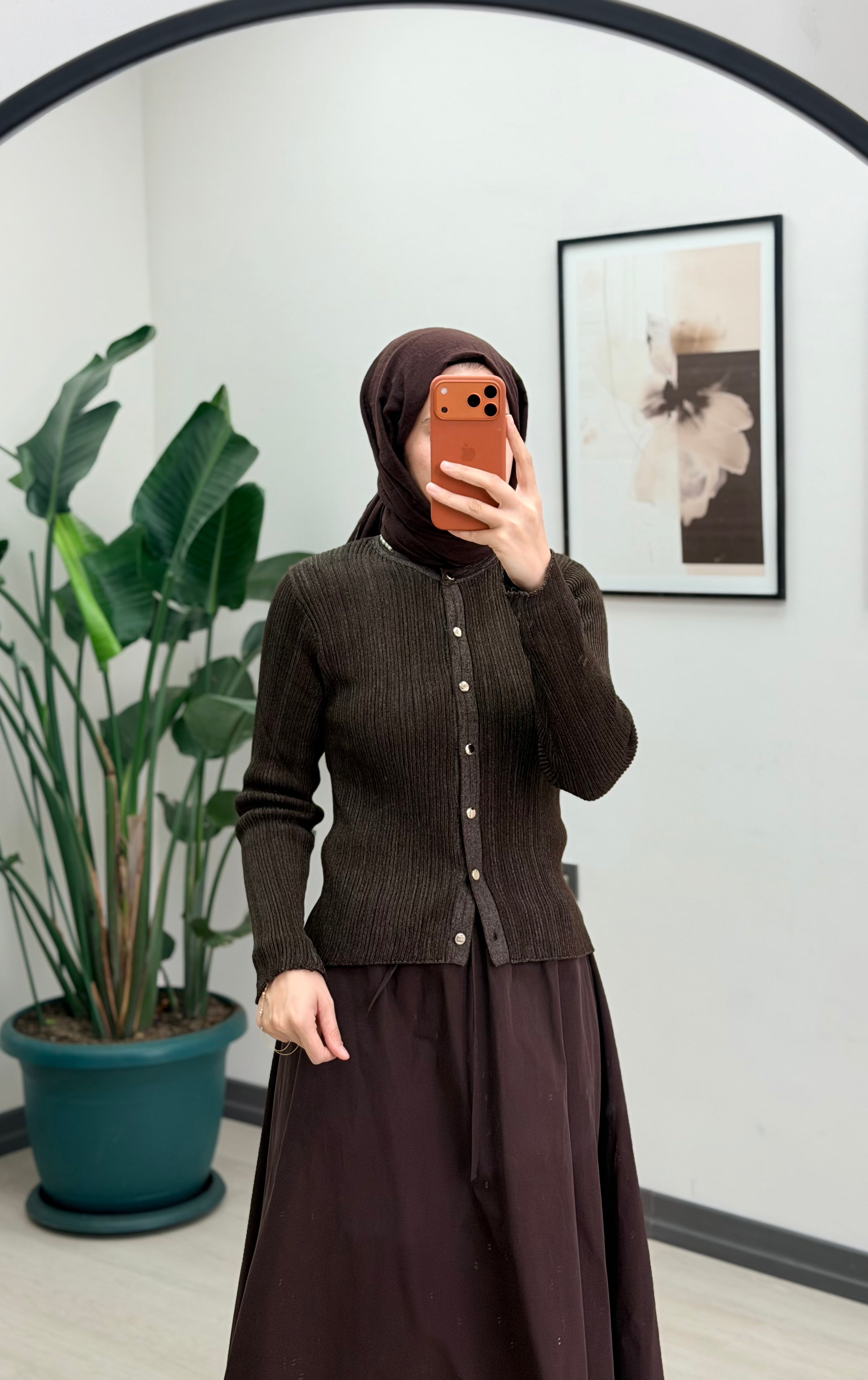 LİLYUM SİMLİ HIRKA EKRU