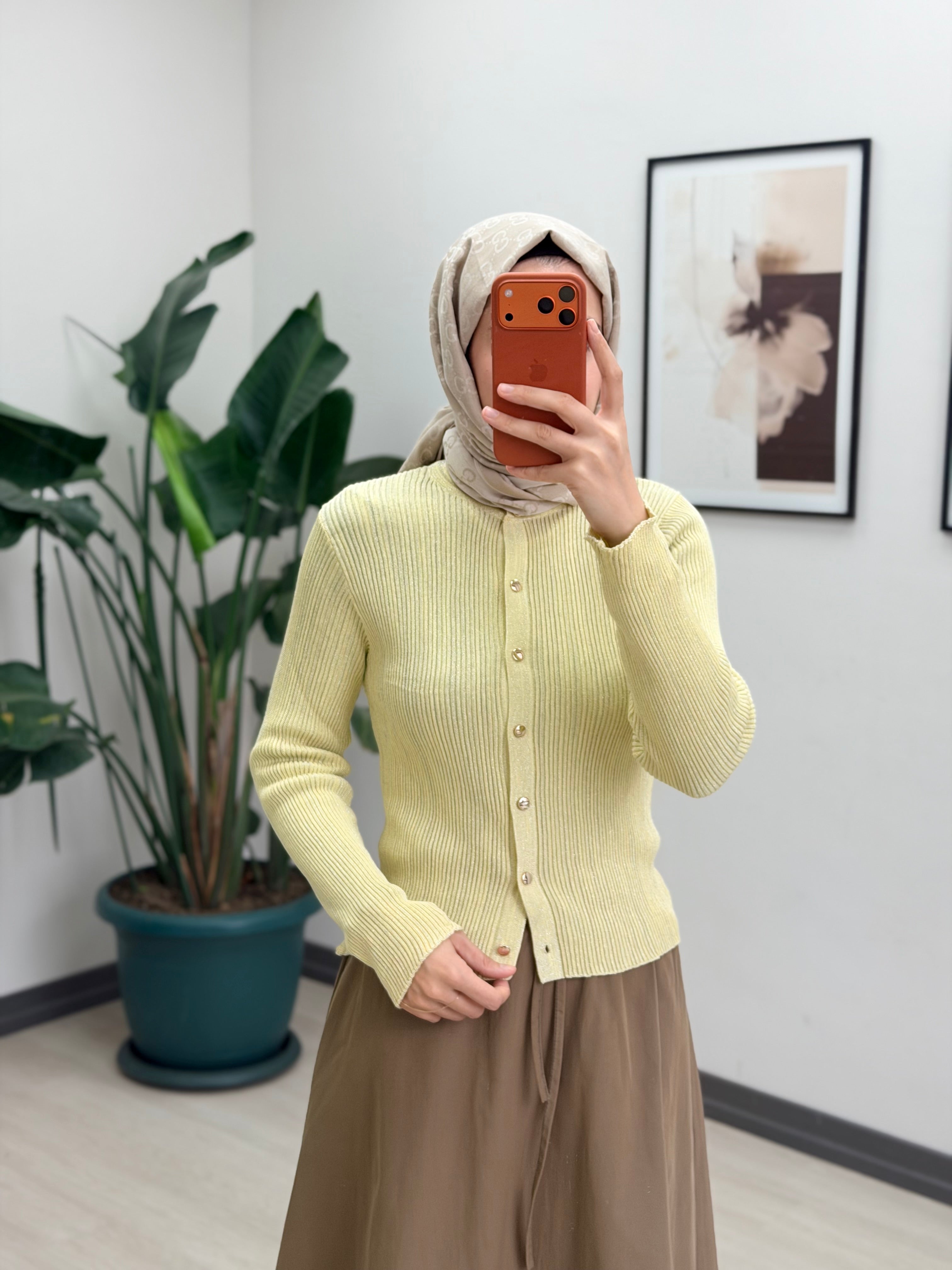 LİLYUM SİMLİ HIRKA EKRU