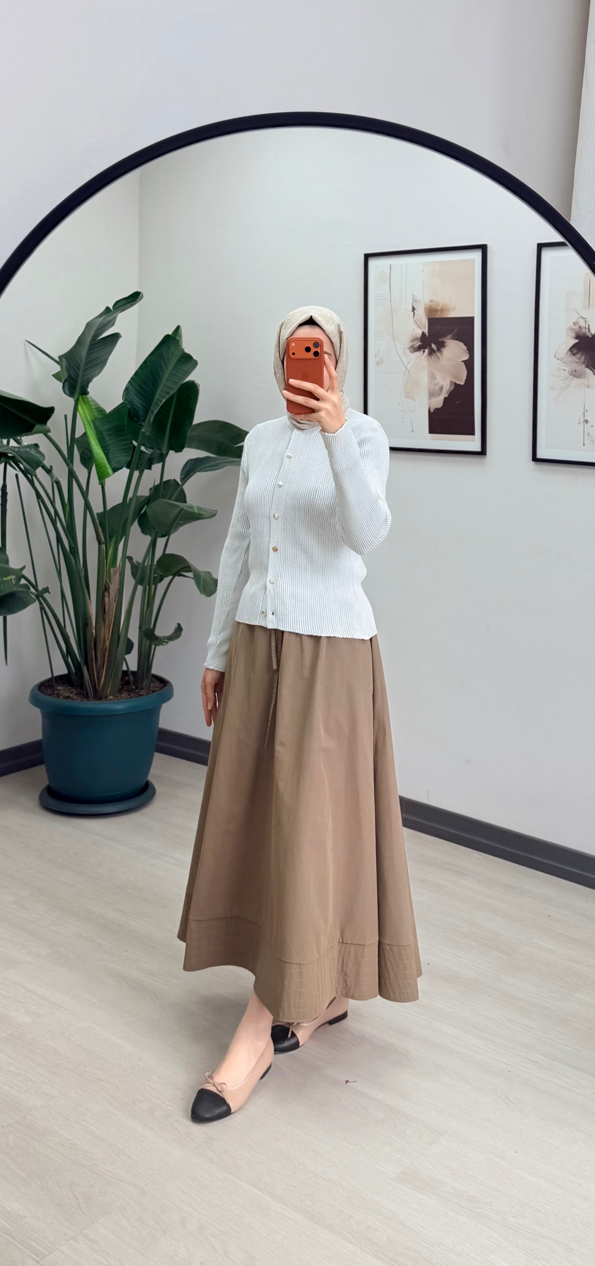 LİLYUM SİMLİ HIRKA EKRU
