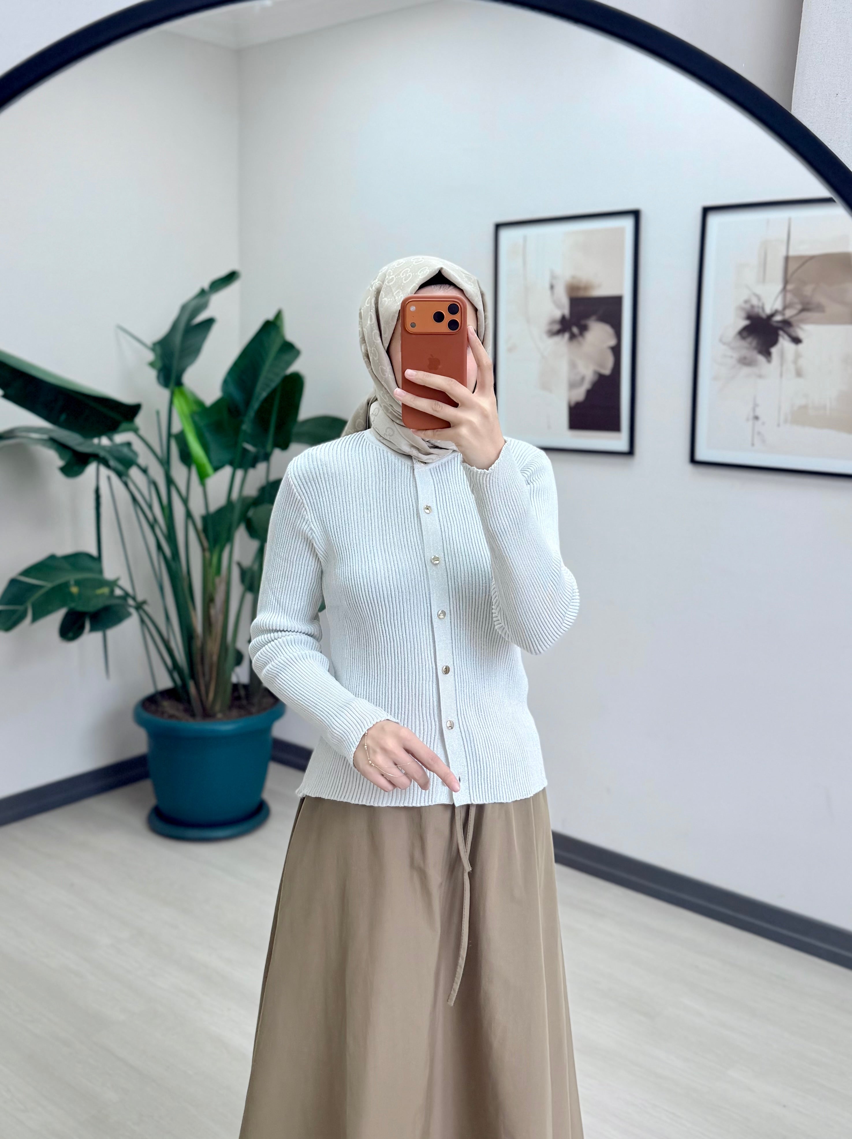 LİLYUM SİMLİ HIRKA EKRU