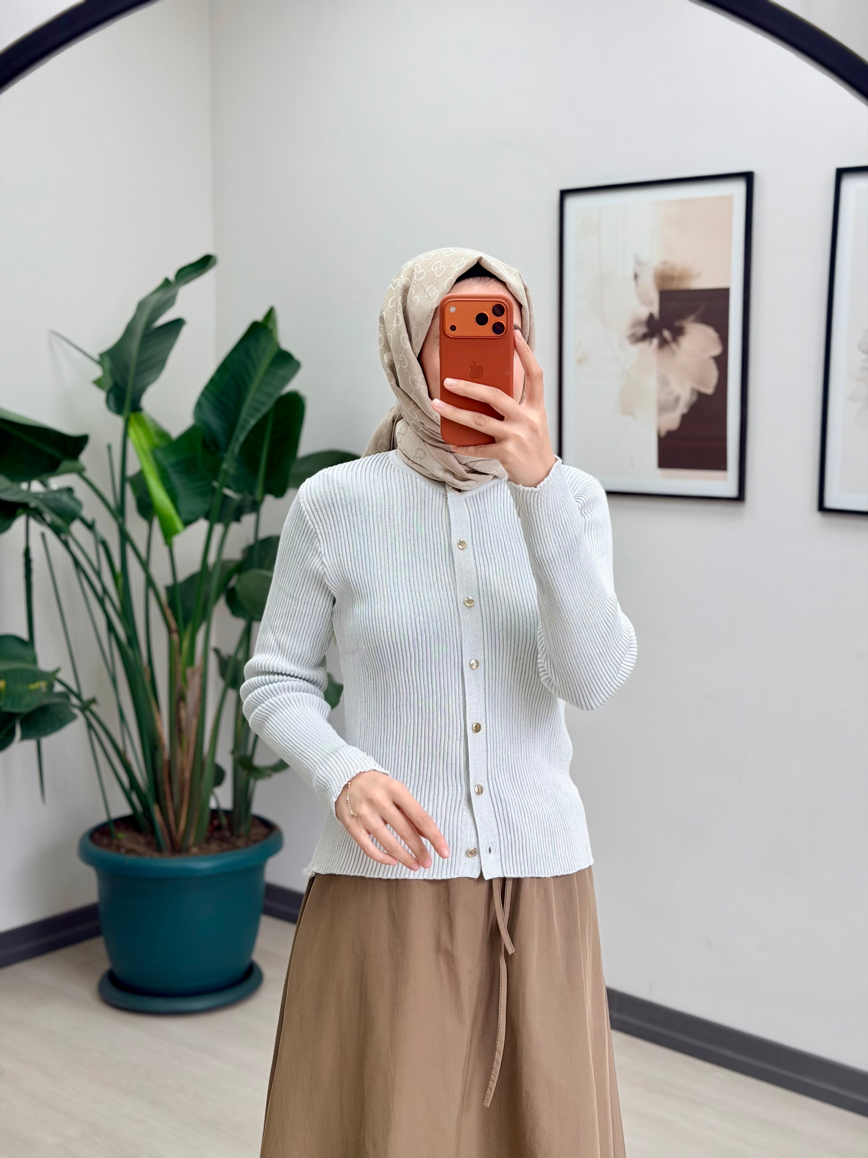 LİLYUM SİMLİ HIRKA EKRU