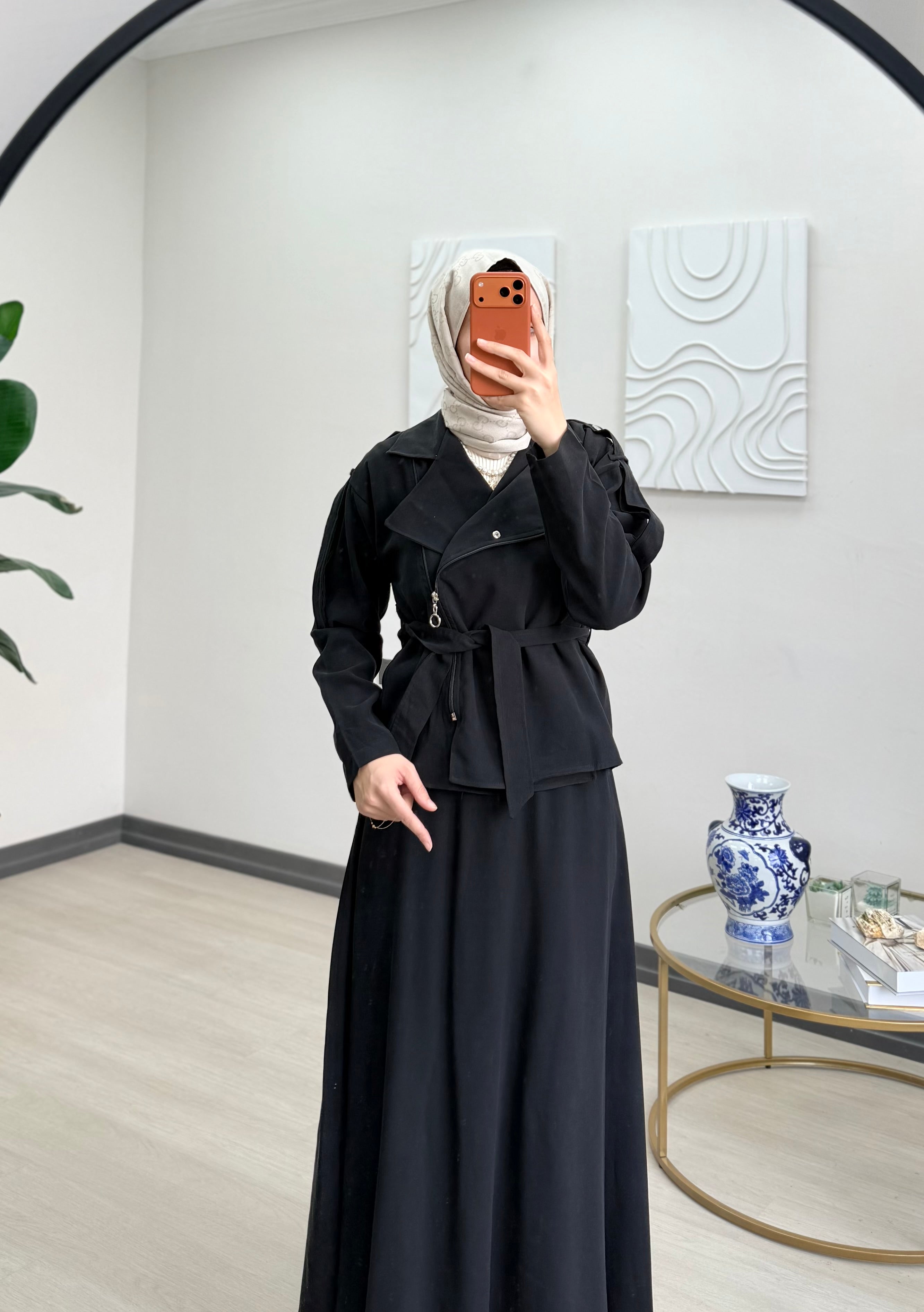 FERMUARLI ETEKLİ TAKIM SİYAH